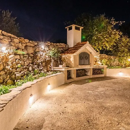 بيت للعطل House Quattro *