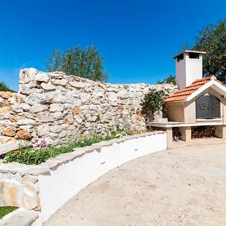 بيت للعطل House Quattro إيموتسكي